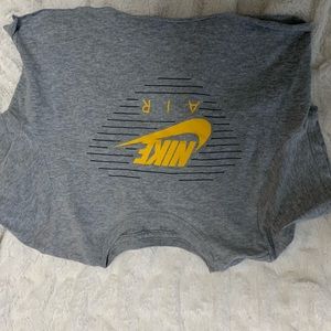 Nike girls Crop top